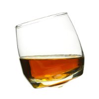 Ett fyllt whiskeyglas Ett fyllt whiskeyglas